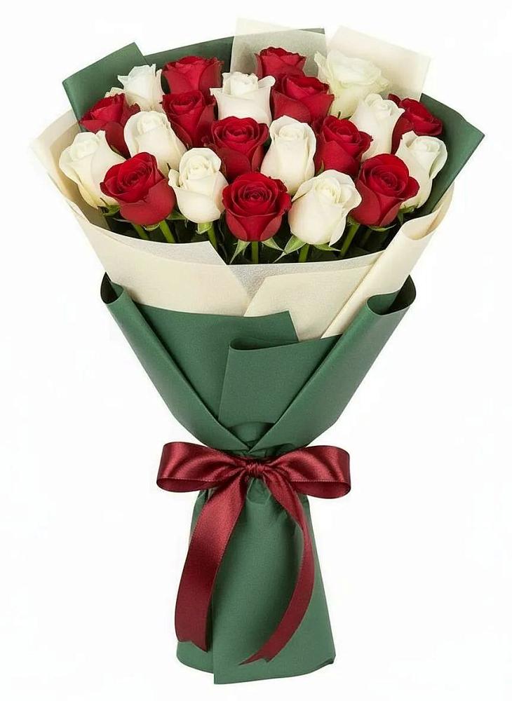 Букет Микс из красных и белых роз в Высоком Краснодарский край