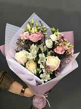 Букет цветов из:  Альстромерии, Розы и Лизиантусы #REPLACE_PRED# Высоком Краснодарский край