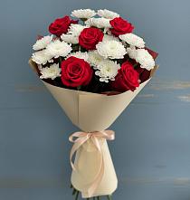 Букет цветов из:  Розы и Хризантемы в Высоком Краснодарский край