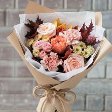 Букет цветов из:  Гвоздики, Хризантемы и Розы в Высоком Краснодарский край