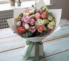 Букет цветов из:  Розы, Лизиантусы и Гвоздики в Высоком Краснодарский край