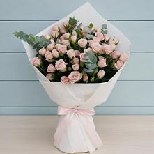 Букет цветов из:  Розы в Высоком Краснодарский край